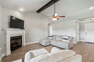 480 Infantry Ln, Prairie Grove, AR 72753 - photo 5