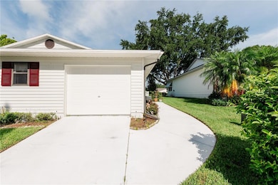 3130 Prairie Dunes Cir W, Lakeland, FL 33810 - photo 4