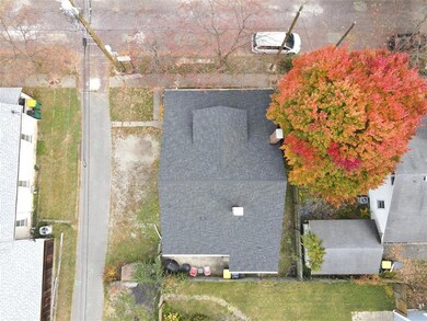 348 Yandes St, Franklin, IN 46131 - photo 4