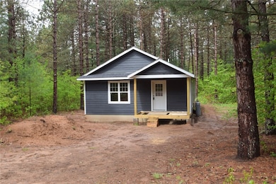 Picture of the model home.
