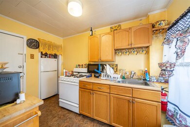 141 Lembeck Ave, Jersey City, NJ 07305 - photo 3