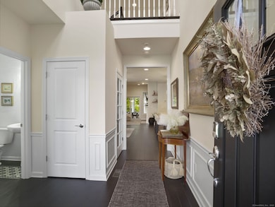 945 Mackenzie Ln unit 945, Oxford, CT 06478 - photo 5