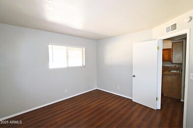 208 S Doran unit 212, Mesa, AZ 85204 - photo 7