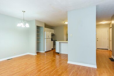 this is the large open area for dining.