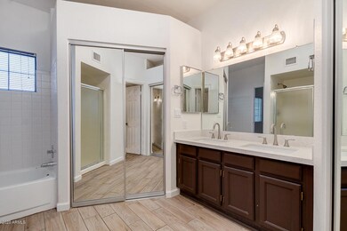 1718 S Longmore unit 35, Mesa, AZ 85202 - photo 7