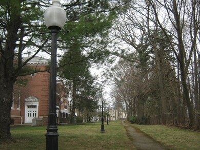 760 Highland Ave unit 14, Needham Heights, MA 02494 - photo 3