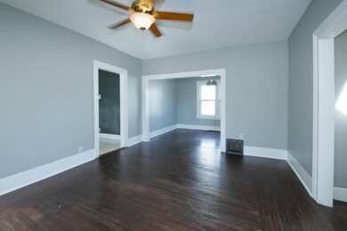 616 N Main St-107