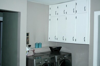 laundry_1-e.jpg