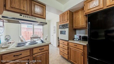 3509SpringbrookLn05