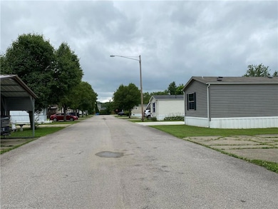 115 E Monroe Cir, Jefferson, OH 44047 - photo 3