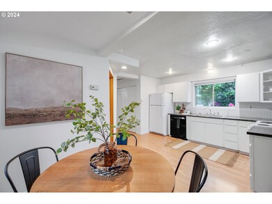 2095 Nolan Ln, West Linn, OR 97068 - photo 7