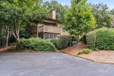 1004 Dunbar Dr unit 1004, Atlanta, GA 30338 - photo 3