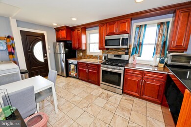 204 Upland Rd, Brookhaven, PA 19015 - photo 3
