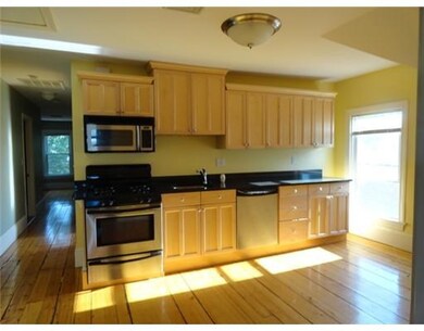 74 Woodbine St unit 3, Providence, RI 02906 - photo 2