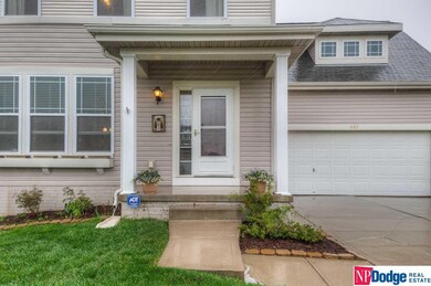 907 Port Royal Dr, Papillion, NE 68046 - photo 2