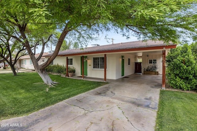 7608 E Avalon Dr, Scottsdale, AZ 85251 - photo 2