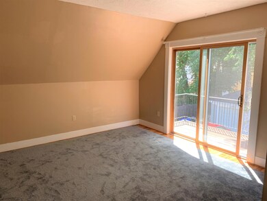 121 Rosedale Ave unit 2nd floor, Manchester, NH 03103 - photo 5