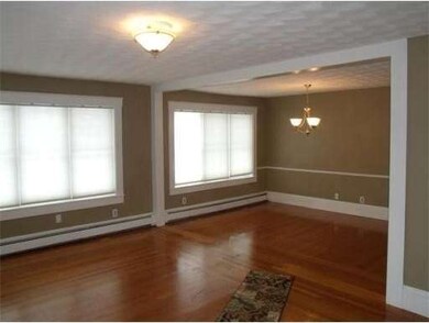 713 E Merrimack St, Lowell, MA 01852 - photo 2