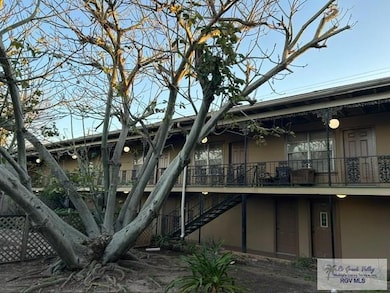 250 W 8th St unit 2 AND 5, Brownsville, TX 78520 - photo 3