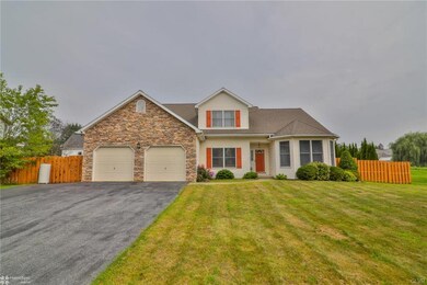 2235 Stonebridge Ln, Easton, PA 18040 - photo 2
