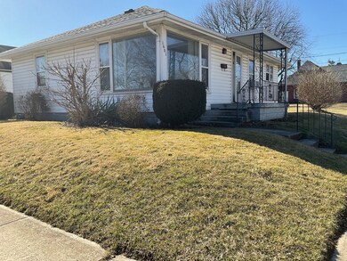 1601 Fairview St, Anderson, IN 46016 - photo 2