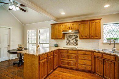 700 Reese Ln, Hurst, TX 76054 - photo 6