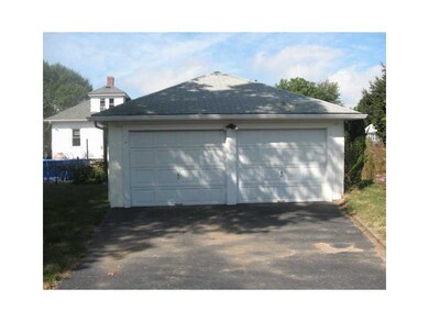 37 Sweetbriar Ave, Riverside, RI 02915 - photo 3