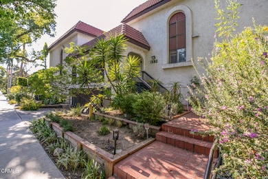 1502 Rock Glen Ave unit G, Glendale, CA 91205 - photo 2