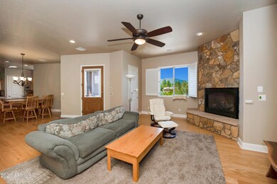006_Living room
