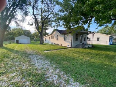 3605 N Walnut St, Muncie, IN 47303 - photo 2