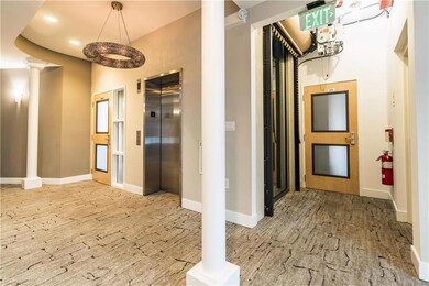 822 W Hamilton St unit 208, Allentown, PA 18101 - photo 4