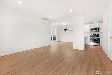 6315 W Beech St unit B, Everett, WA 98203 - photo 7