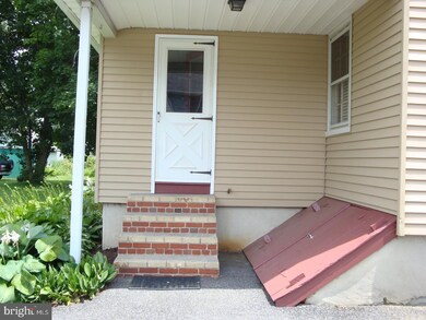 1105 Smithbridge Rd, Glen Mills, PA 19342 - photo 3