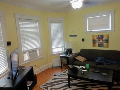 52 Spruce St unit 1, Watertown, MA 02472 - photo 4