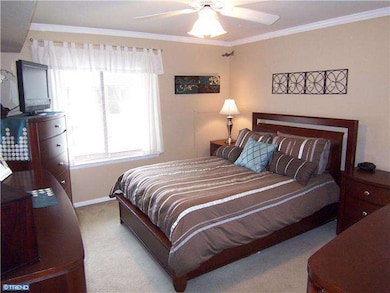 7124 Hilltop Dr unit 5, Brookhaven, PA 19015 - photo 3