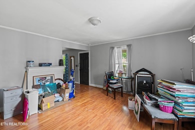 04-110-Kilgore-St-Athens-TN-4