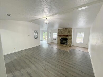 121 Sheryl Ln, Denison, TX 75021 - photo 3