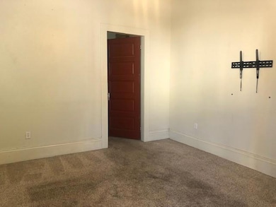 324 Lavoisier St, Gretna, LA 70053 - photo 2