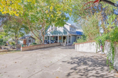 2102 Travis Heights Blvd, Austin, TX 78704 - photo 3