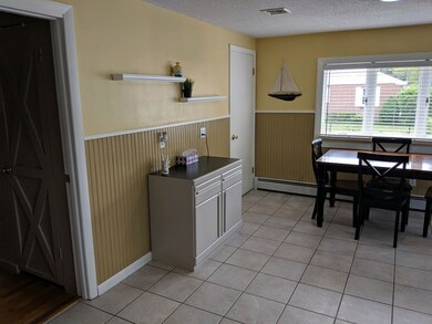 22 Hiram Ave, Springfield, MA 01119 - photo 5