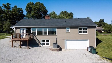 1610 Crestview Dr, New Albany, IN 47150 - photo 4