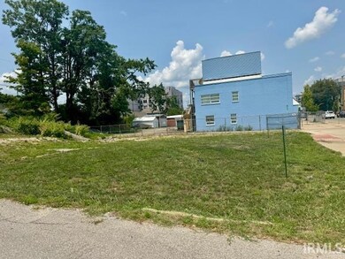 424 S Walnut St, Bloomington, IN 47401 - photo 4