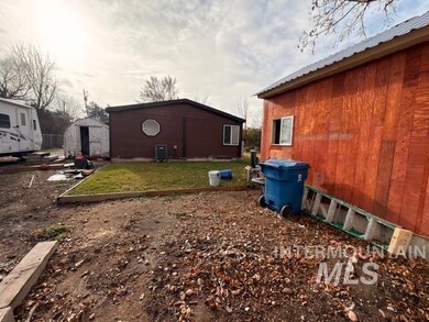 2702 E Victory Rd, Nampa, ID 83687 - photo 5