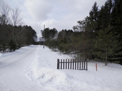 Private Drive off Harlan Rd