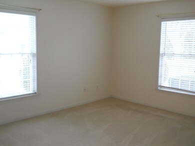 2741 Georgetowne Dr unit A1, Highland, IN 46322 - photo 6