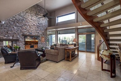 007_Great Room Entry