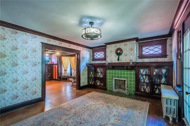 5828 Phillips Ave, Pittsburgh, PA 15217 - photo 5