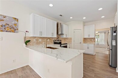 2003 Blue Iris Dr, Matthews, NC 28104 - photo 6