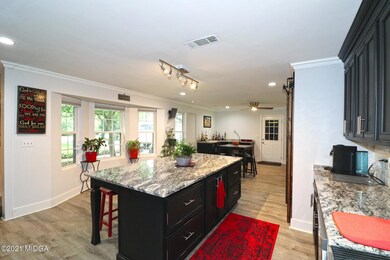 1571 Walker Rd - Kitchen 5