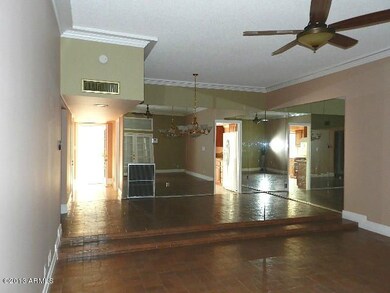 4DININGROOM